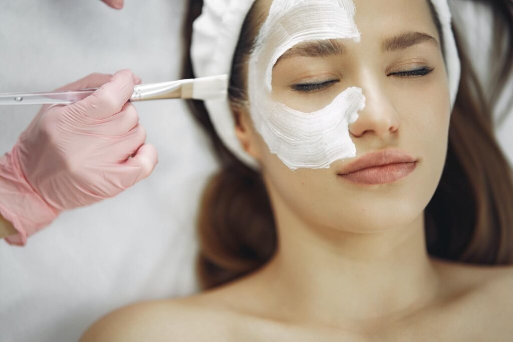 Woman gets relaxing facial at spa company